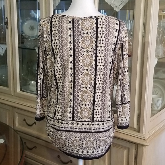 Large Ruby Red Top - Picture 2 of 5